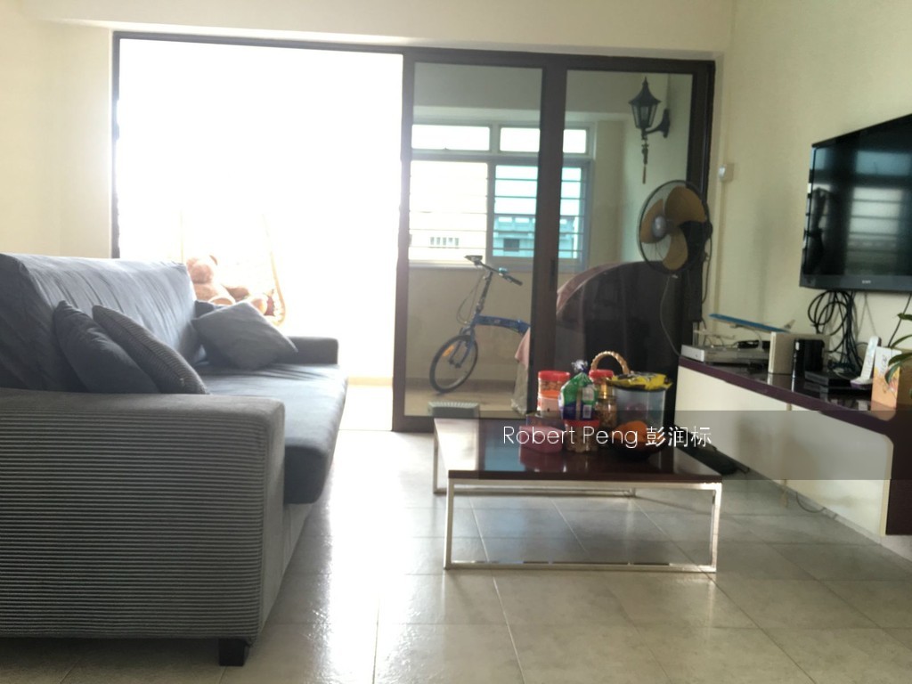 Compassvale Walk thumbnail photo